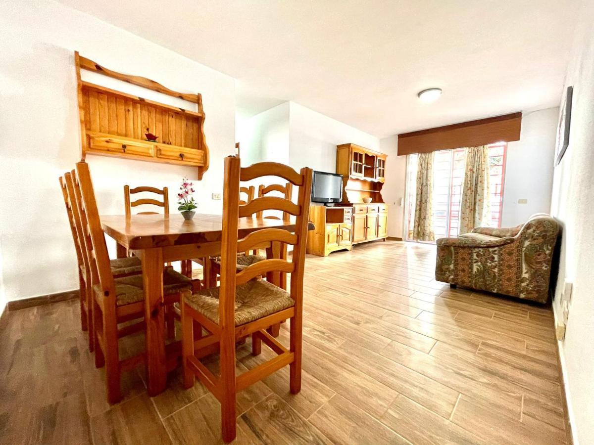 Apartamento Urb. Palmeras Del Sur Con Piscina 阿德耶 外观 照片